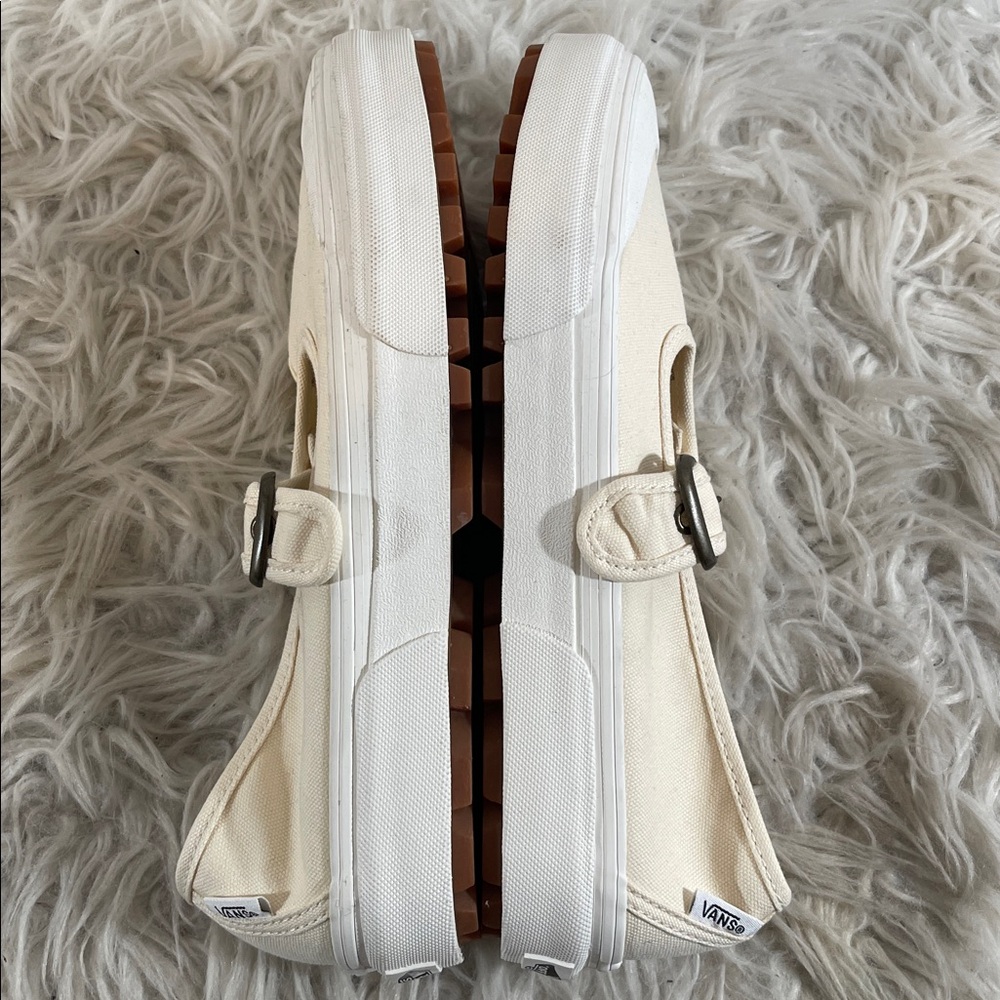 VANS Mary Jane Style 93 Buckle Strap Women’s Shoes White Canvas Size 9.5 NEW - Picture 10 of 15